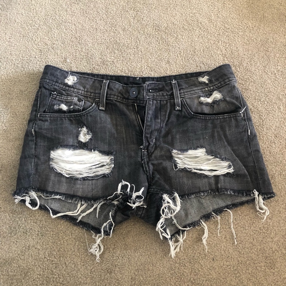 Distressed shorts